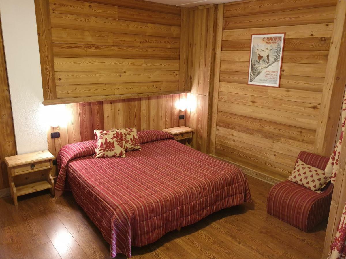 Hotel Rendez-Vous - أيمافيلّيس المظهر الخارجي الصورة
